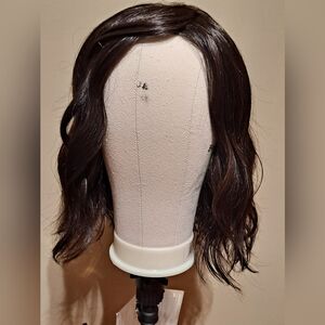 Elegant Brown Wavy Hair Wig